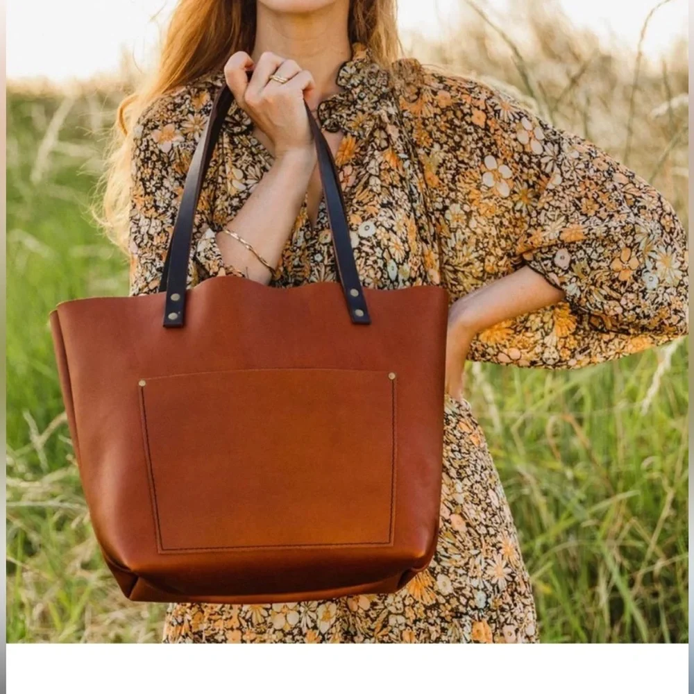 Portland leather almost perfect leather tote dark brown 
Excellent - Picture 7 of 7